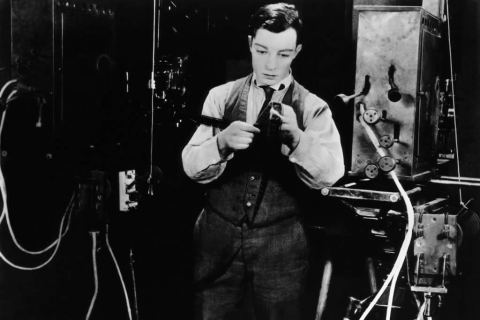 T100_movies_SHERLOCK JR.